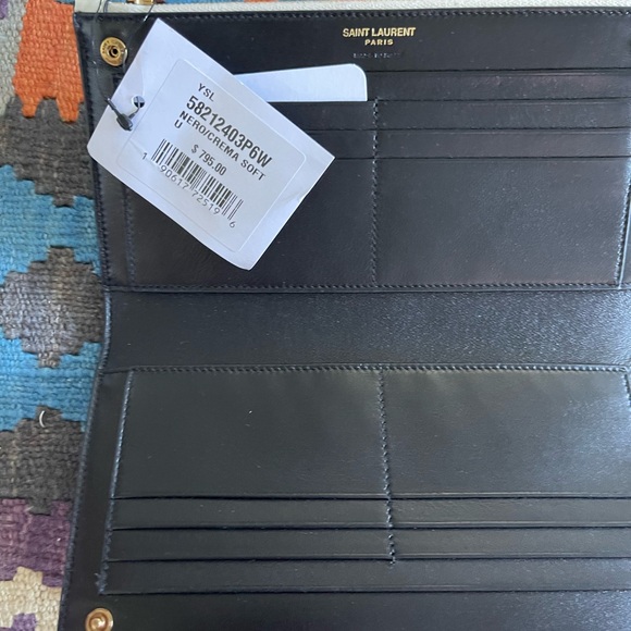 Saint Laurent YSL Monogram Wallet/Black/Cream - Picture 9 of 16